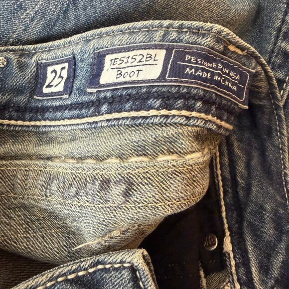 Miss Me Womens Bootcut Jeans Size 25 Cowgirl Style Medium Wash JE5152BL Low Rise - Picture 6 of 9